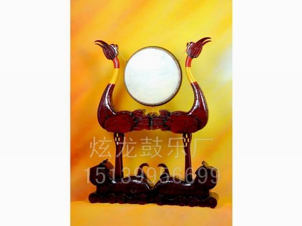 虎座鳥架鼓